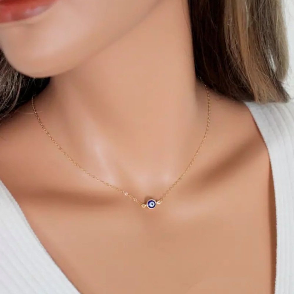 Evil Blue Eye Minimalist Symbolic Charm Necklace - Picture 3 of 6